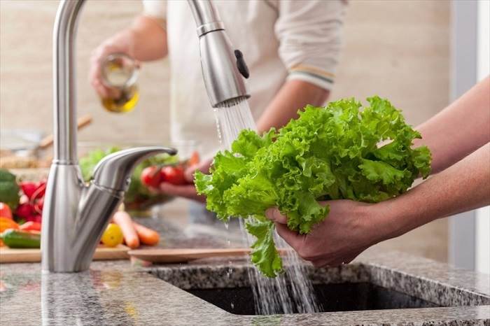 پیشگیری از مسمومیت غذایی در کودکان